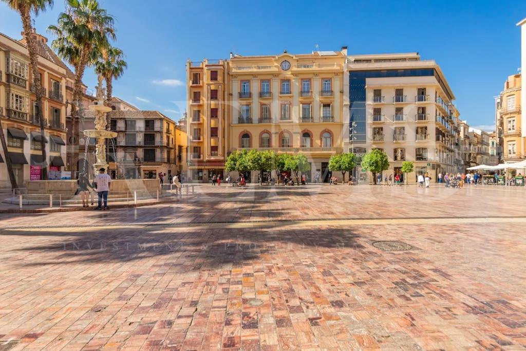 Fresh & Stylish Apartment With Parking By Rems Málaga Buitenkant foto
